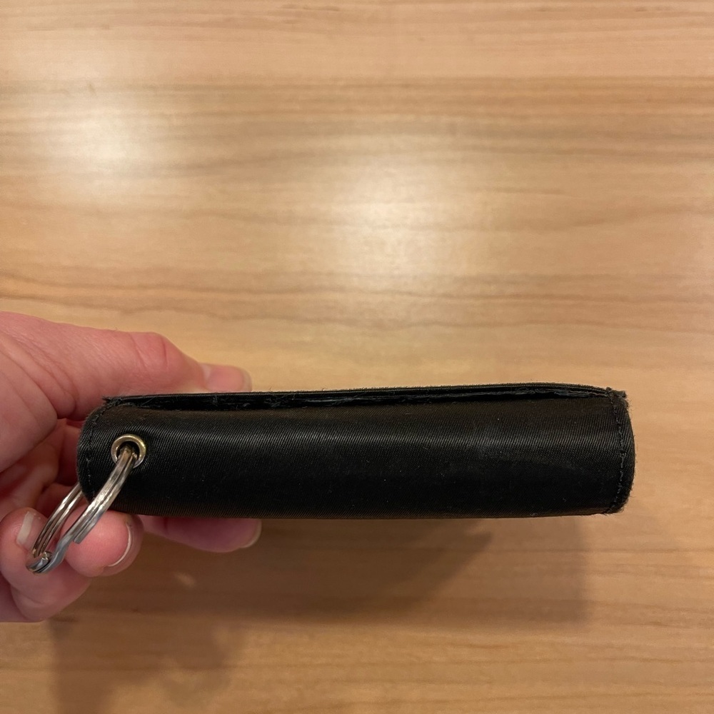 Kate Spade cardholder and keychain - Picture 3 of 7